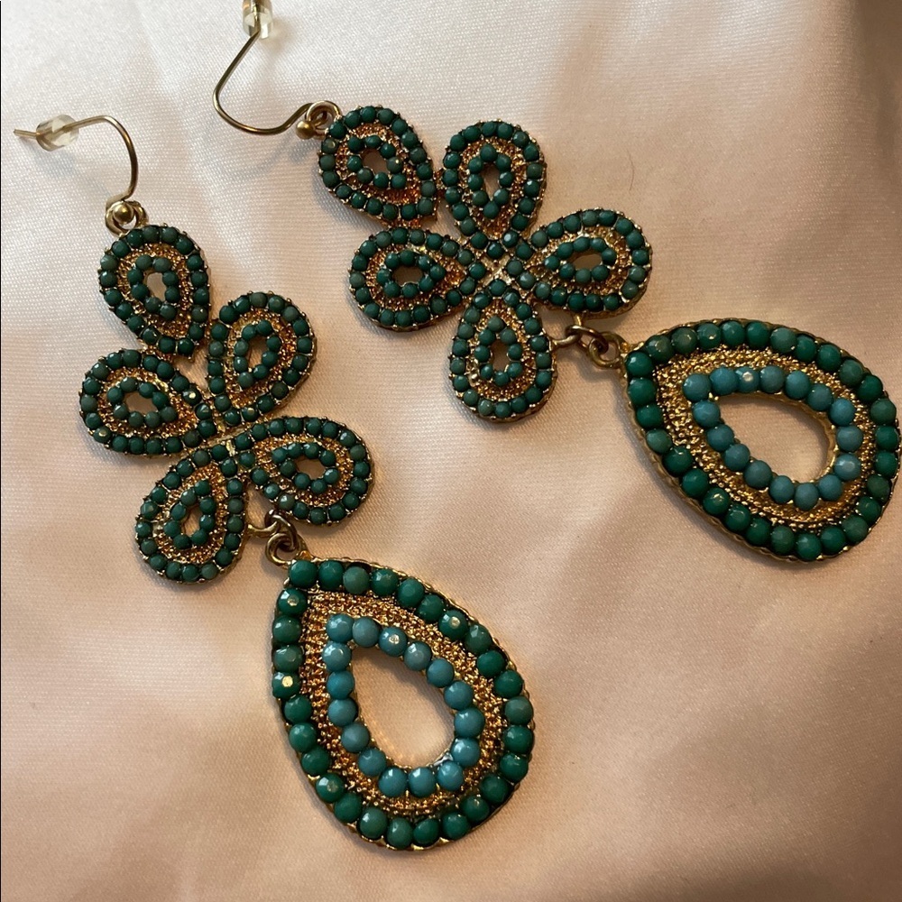 Elegant Gold and Green Beaded Earrings